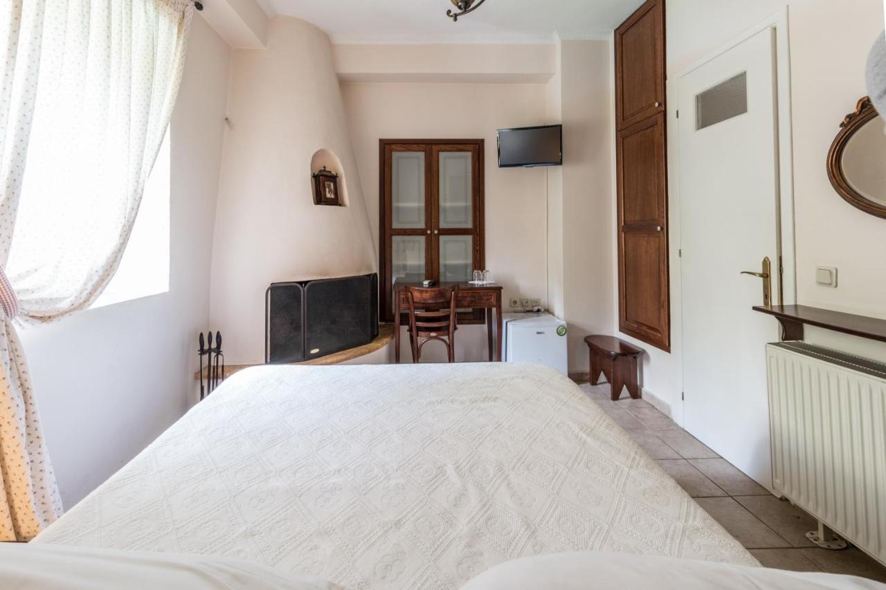 Triantafillies Guesthouse Portaria  Exterior photo